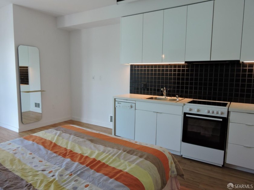 Studio Below Market Rate (BMR) housing Hayes Valley opportunity - photo 17