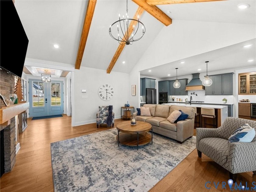 This 2022 Clay Street Builders Parade of Homes award-winning - photo 4