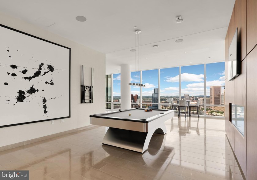 TWO-BEDROOM CORNER UNIT MODEL WITH BALCONY AVAILABLE! Welcome to - photo 40
