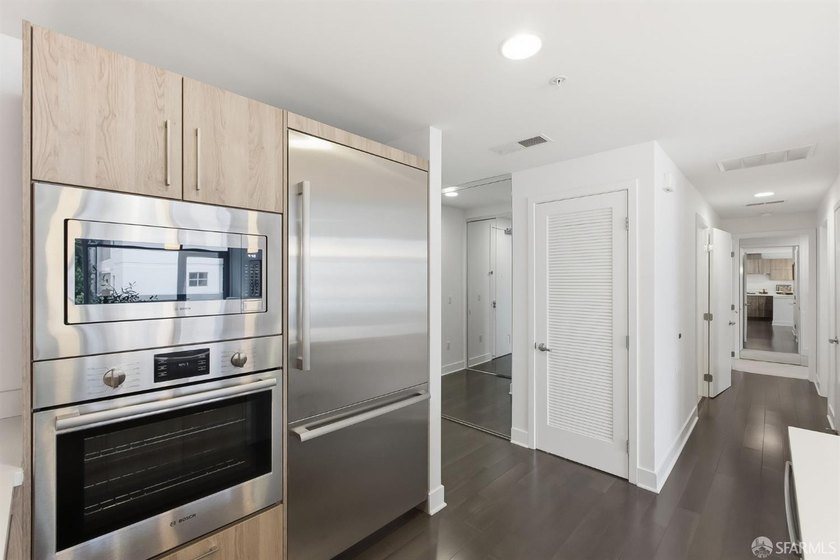 Welcome to 72 Townsend, a boutique mid-rise residence in the - photo 15