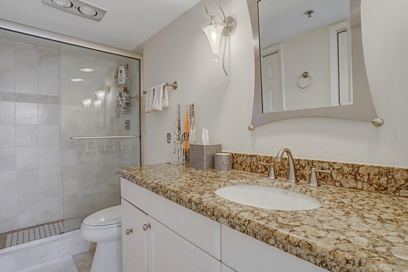 Introducing G305, a 2BR/2BA condo in the Yacht &amp; Racquet Club of - photo 20