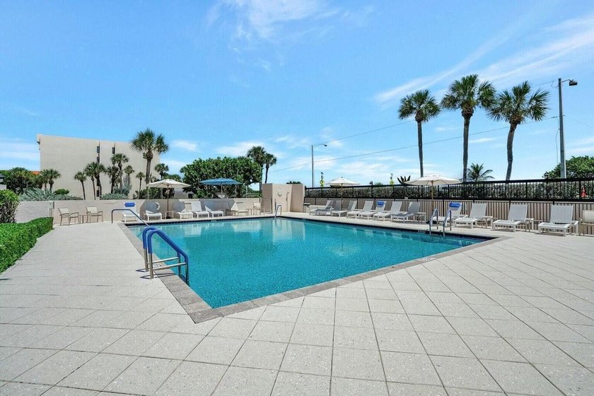 Introducing G305, a 2BR/2BA condo in the Yacht &amp; Racquet Club of - photo 47