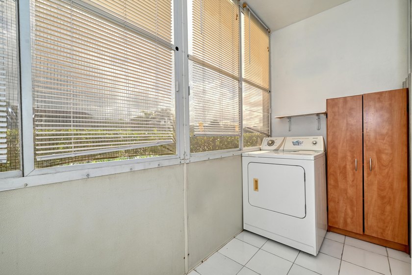 Seller is offering a one-year appliance warranty to the new - photo 13