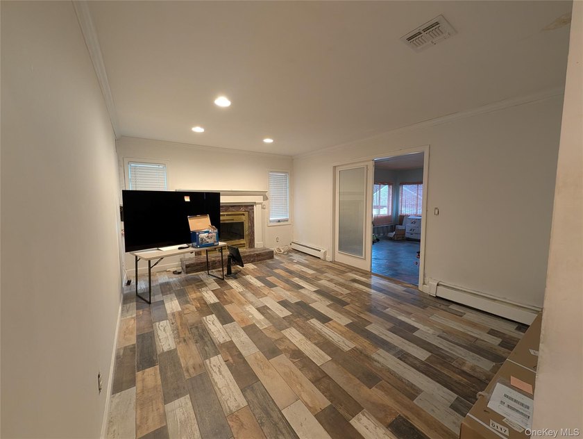 Expanded splanch single family includes 4 bedrooms, 2 &amp; half - photo 10