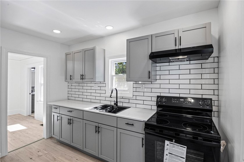 Completely renovated 3-bedroom, 2 full bath home offering - photo 20