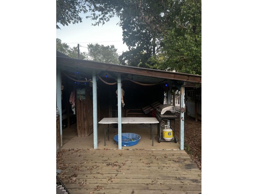 Waterfront Getaway on the Beautiful Spring River! This - photo 11