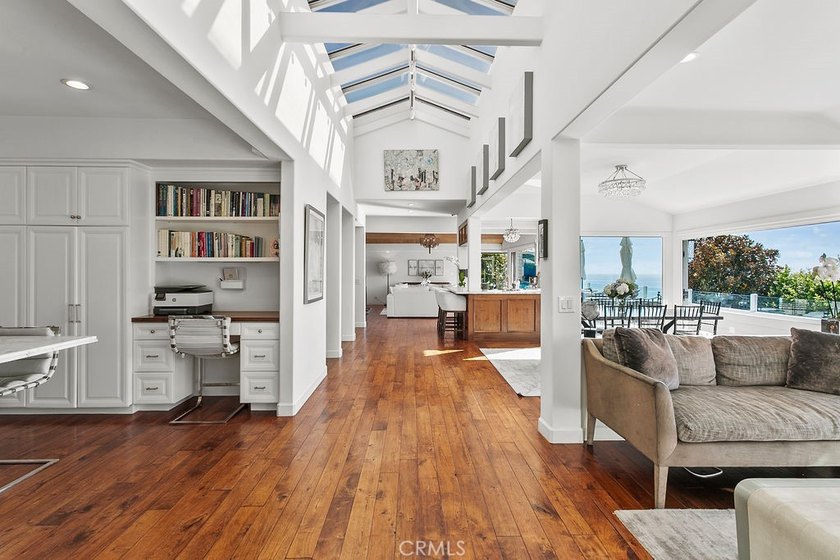 EMERALD BAY | LAGUNA BEACH | 2026 SUMMER RENTAL | Set within the - photo 12