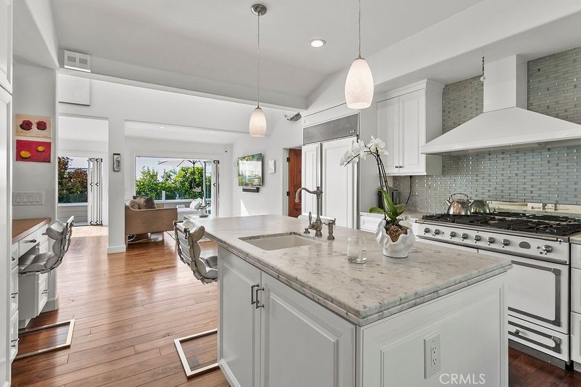 EMERALD BAY | LAGUNA BEACH | 2026 SUMMER RENTAL | Set within the - photo 20