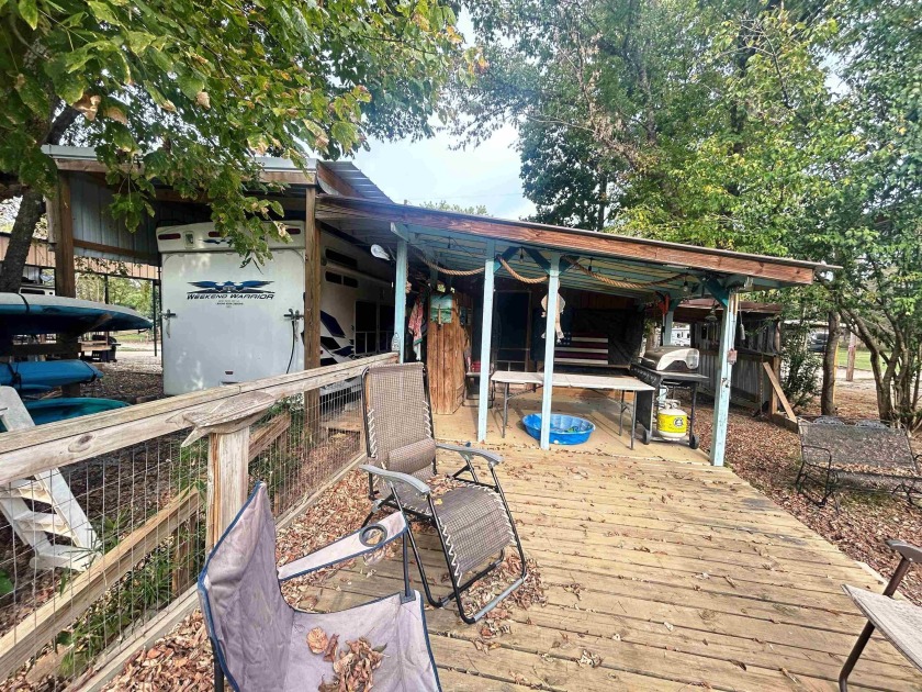 Waterfront Getaway on the Beautiful Spring River! This - photo 26