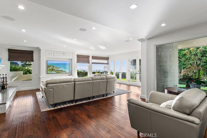 EMERALD BAY | LAGUNA BEACH | 2026 SUMMER RENTAL | Set within the - photo 38