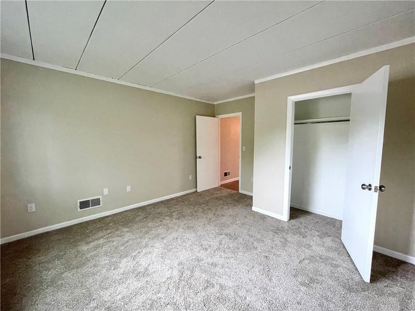 Welcome to Waterview Condominium community in charming Warren - photo 11