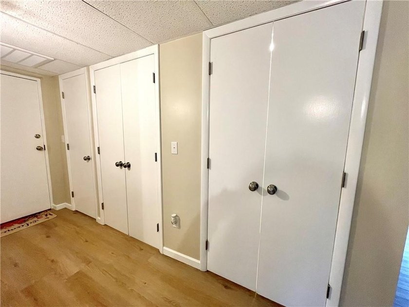 Welcome to Waterview Condominium community in charming Warren - photo 16