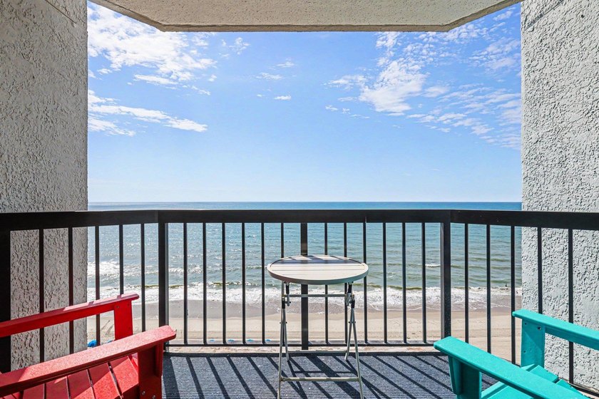 Experience incredible coastal living in this updated 1-bedroom - photo 18
