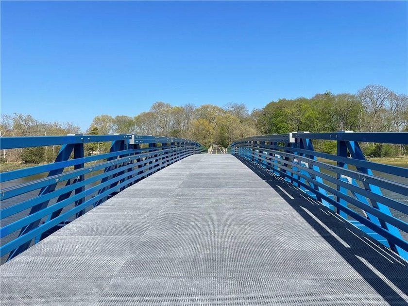 Welcome to Waterview Condominium community in charming Warren - photo 24
