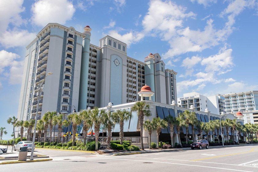 Experience incredible coastal living in this updated 1-bedroom - photo 28