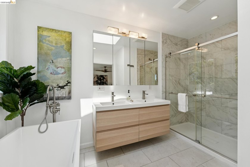 BT 7/20 11-1pm Parkridge Estates Modern Ranch Oasis. Once in a - photo 11