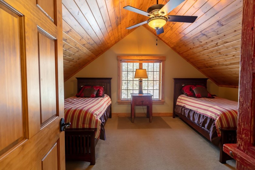 Discover Cottage 2 at Boyd Lodge, the embodiment of refined - photo 13