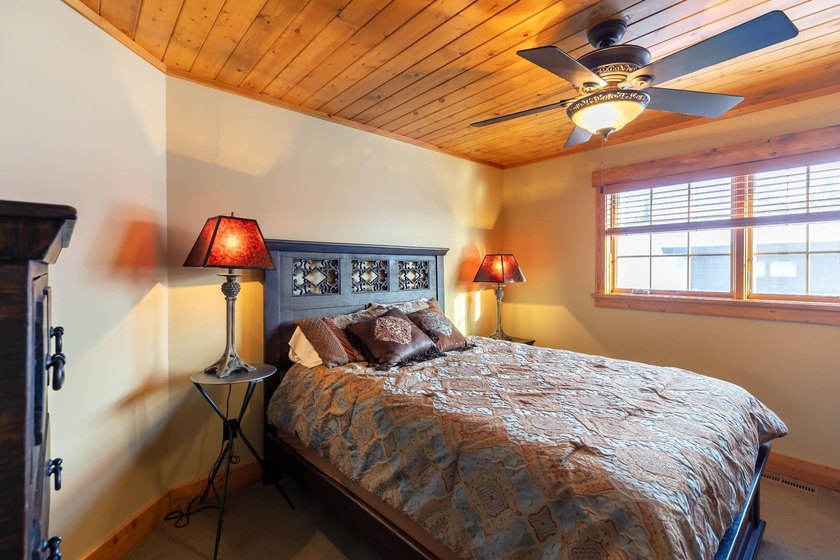 Discover Cottage 2 at Boyd Lodge, the embodiment of refined - photo 15