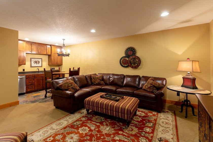 Discover Cottage 2 at Boyd Lodge, the embodiment of refined - photo 16