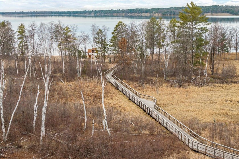 Discover Cottage 2 at Boyd Lodge, the embodiment of refined - photo 38