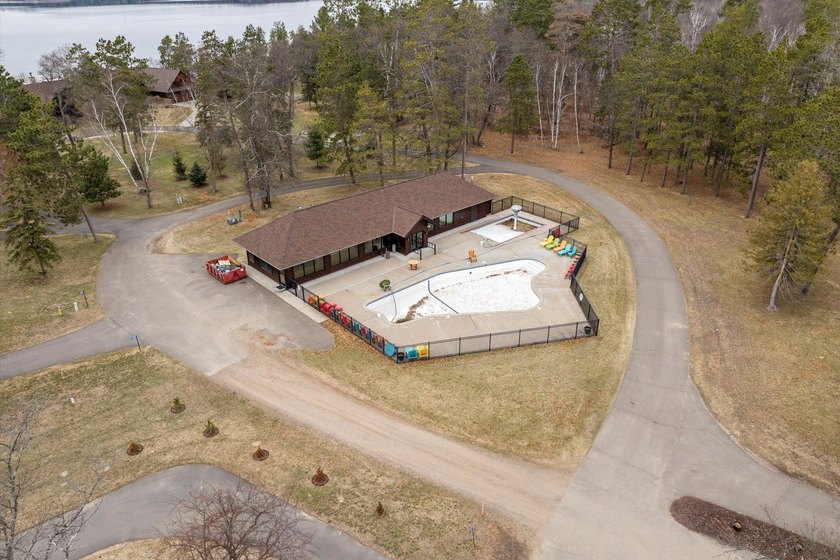 Discover Cottage 2 at Boyd Lodge, the embodiment of refined - photo 45