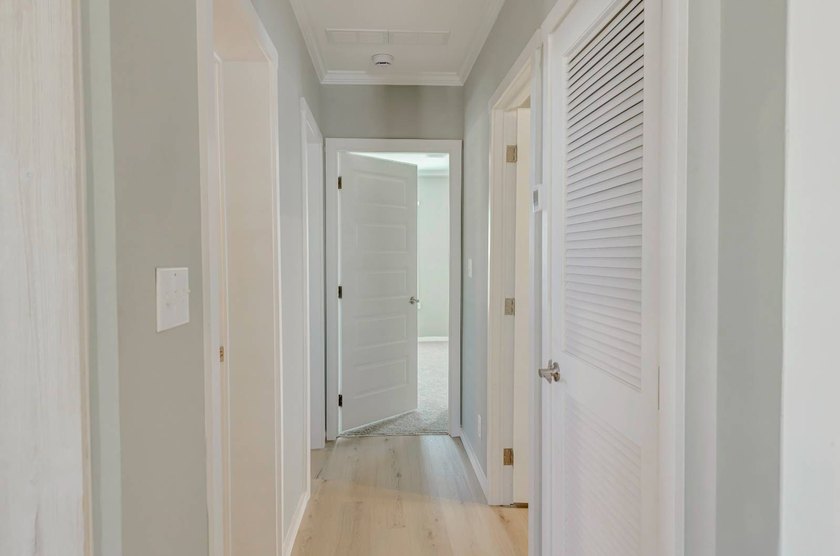 PRICE REDUCED Brand New 2025 Palm Harbor! 1386 sq Ft of beauty - photo 10