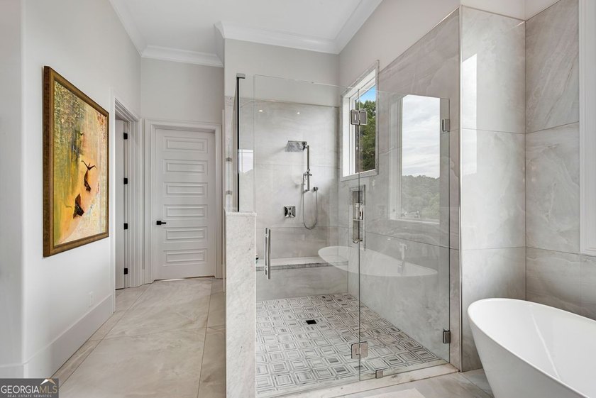 Stunning and elegant estate home on the golf course in sought - photo 32