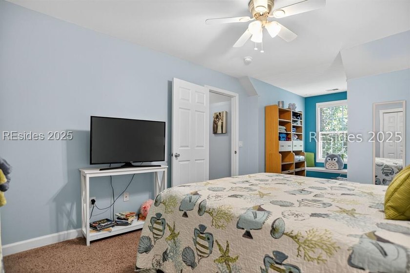 Welcome to this spacious 4br/3.5ba home located on the 4th - photo 39