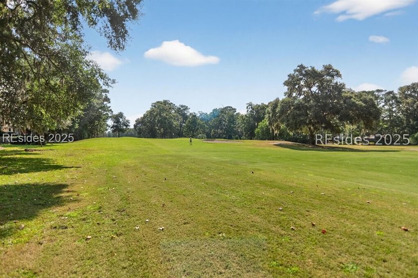 Welcome to this spacious 4br/3.5ba home located on the 4th - photo 47