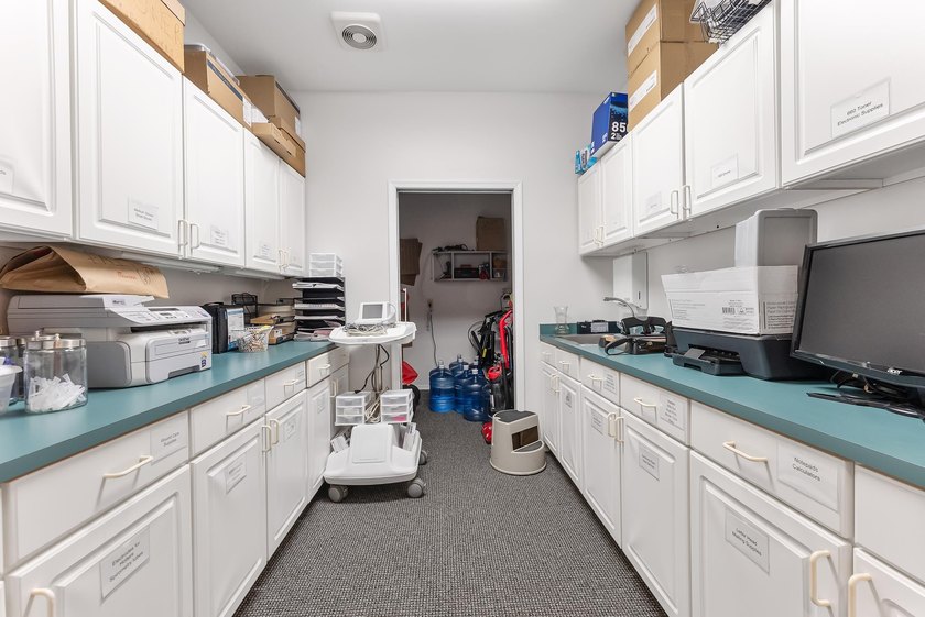High-visibility, fully leased commercial investment opportunity - photo 14
