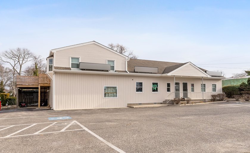 High-visibility, fully leased commercial investment opportunity - photo 46