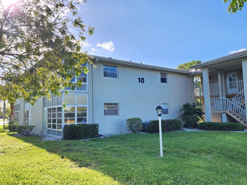 Welcome to Vista St Lucie, a private, active adult community in - photo 21