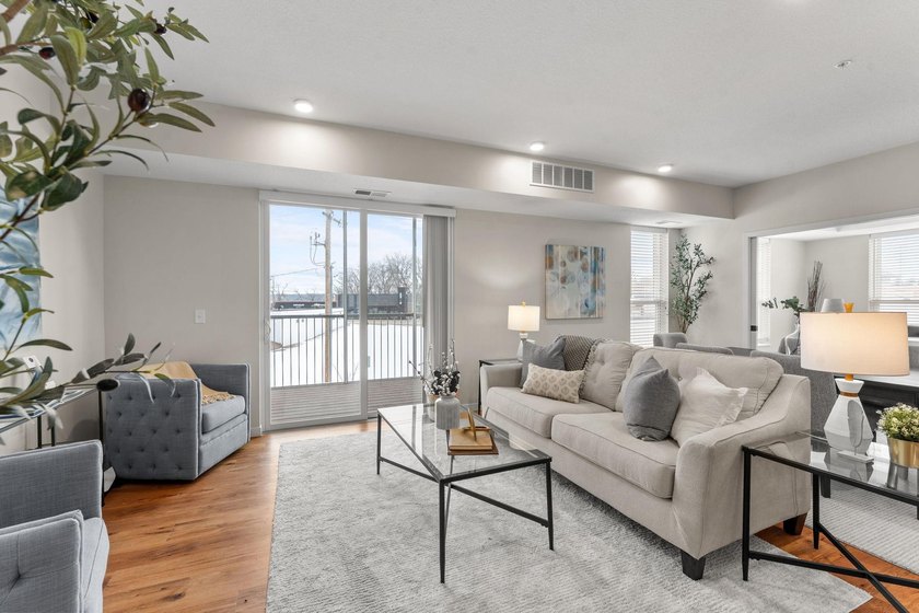 Welcome to Artessa Mound Harbor, a boutique 62+ co-op designed - photo 5