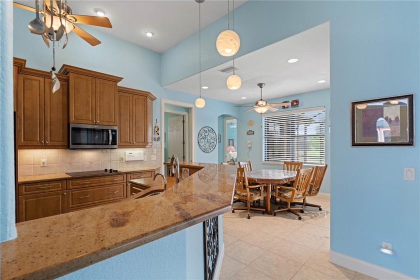 LAKEFRONT POOL HOME IN BURNT STORE LAKES W/SOUTHERN REAR - photo 7