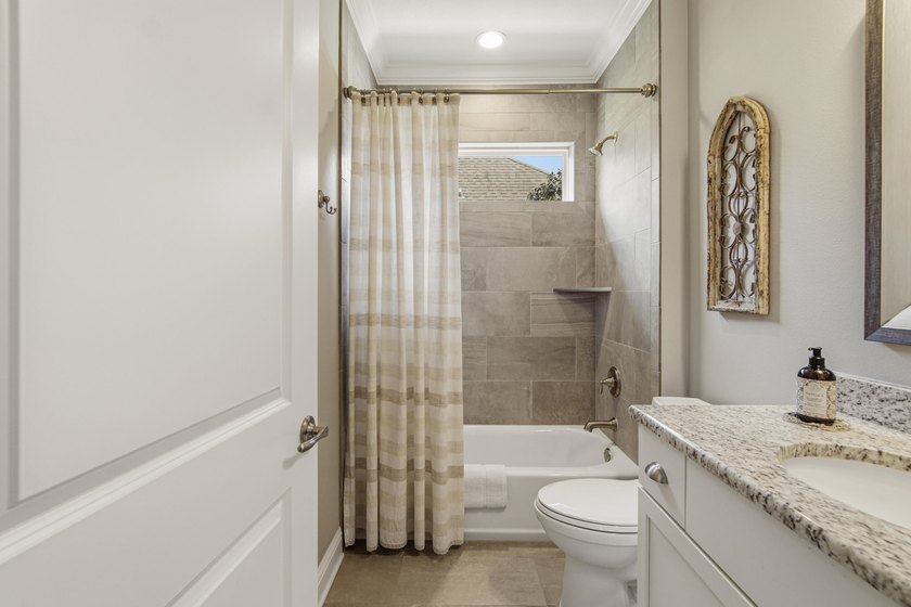*Seller will contribute $10,000 to buyer's closing costs or - photo 20