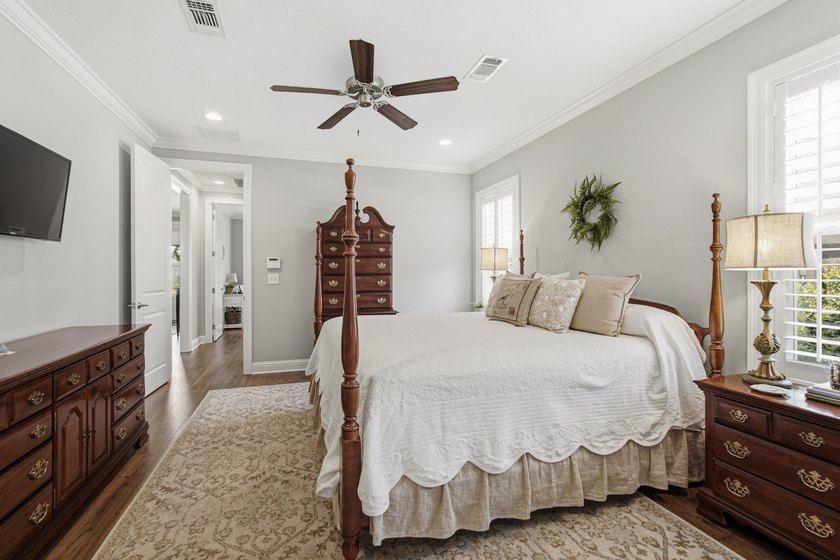 *Seller will contribute $10,000 to buyer's closing costs or - photo 24