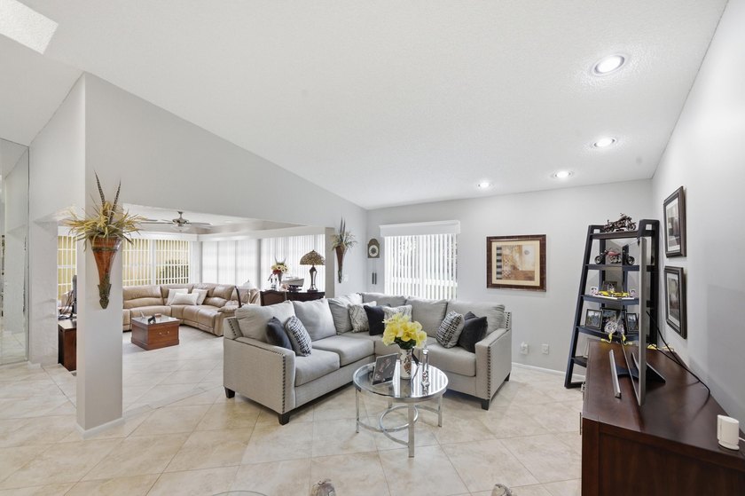 Nestled in the sought-after Villas of Green Glen within the - photo 8