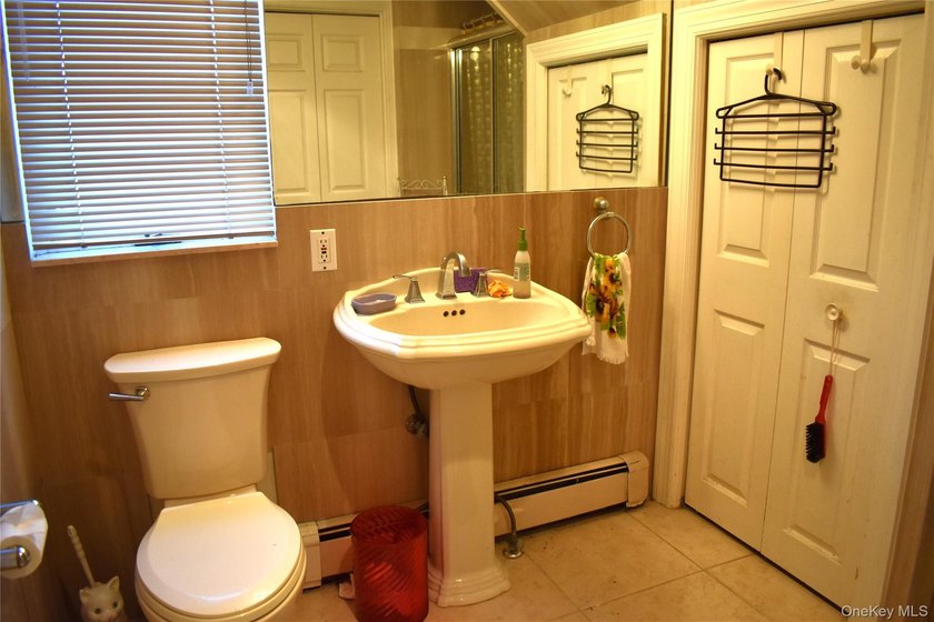 Welcome to this One-of-a-Kind 4-Bedroom, Custom Built Colonial - photo 15