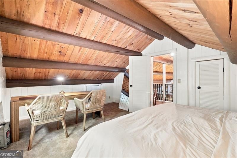 This light and bright 4 BR with 2 Full Bath design home is a - photo 21