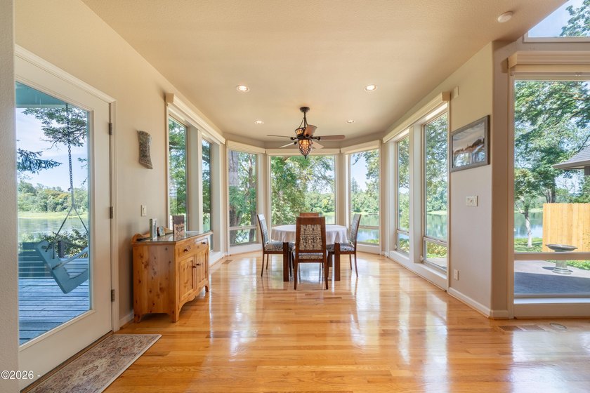 Experience refined riverfront living on the majestic Willamette - photo 21