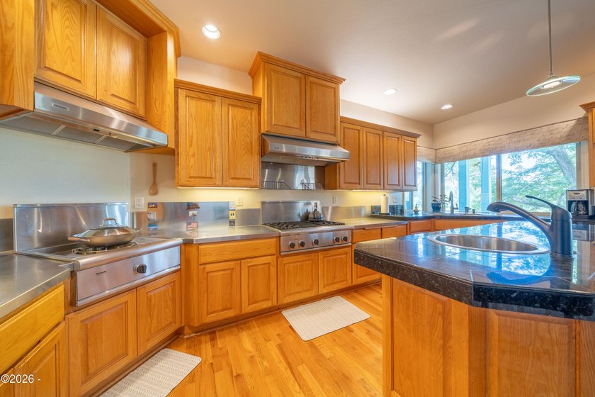 Experience refined riverfront living on the majestic Willamette - photo 29