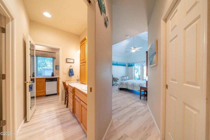 Experience refined riverfront living on the majestic Willamette - photo 32