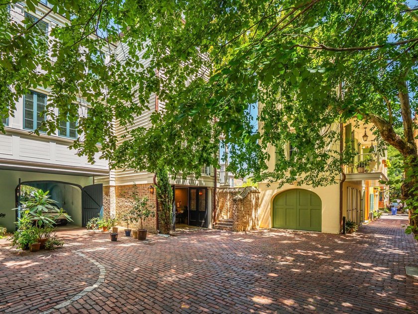 Experience the pinnacle of downtown Charleston living in this - photo 5