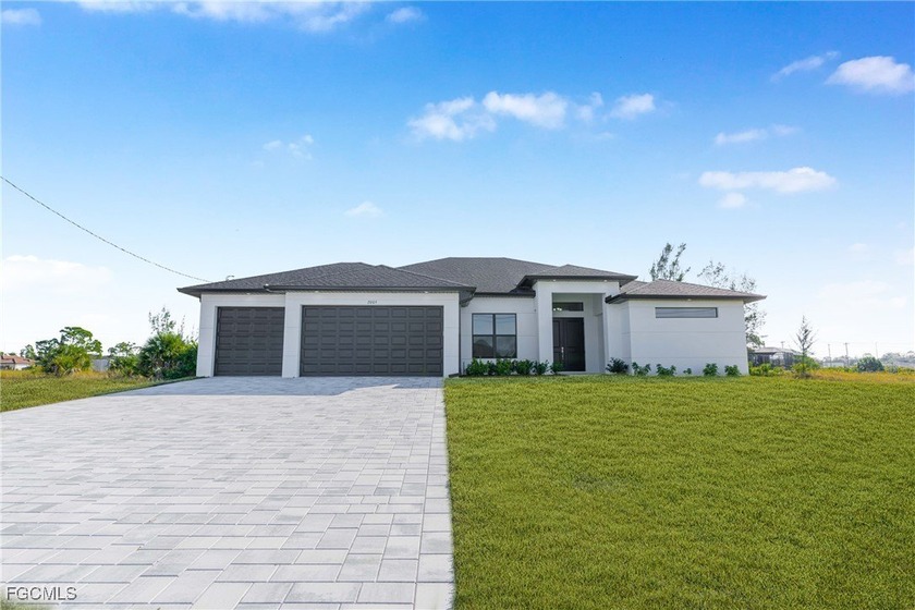 Experience the best of Florida living in this brand-new - photo 3