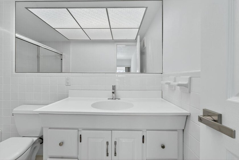 Don't miss this super clean, 2BR, 2 BA in highly sought after - photo 13