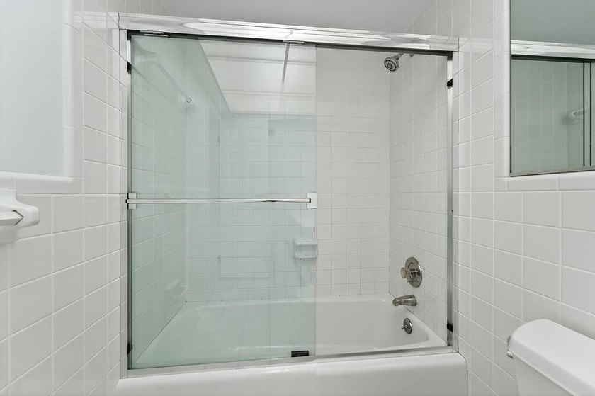 Don't miss this super clean, 2BR, 2 BA in highly sought after - photo 19