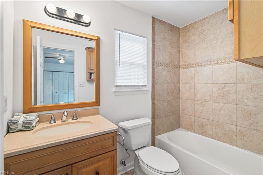 This home is in great condition featuring 3 bedrooms and 2.5 - photo 25