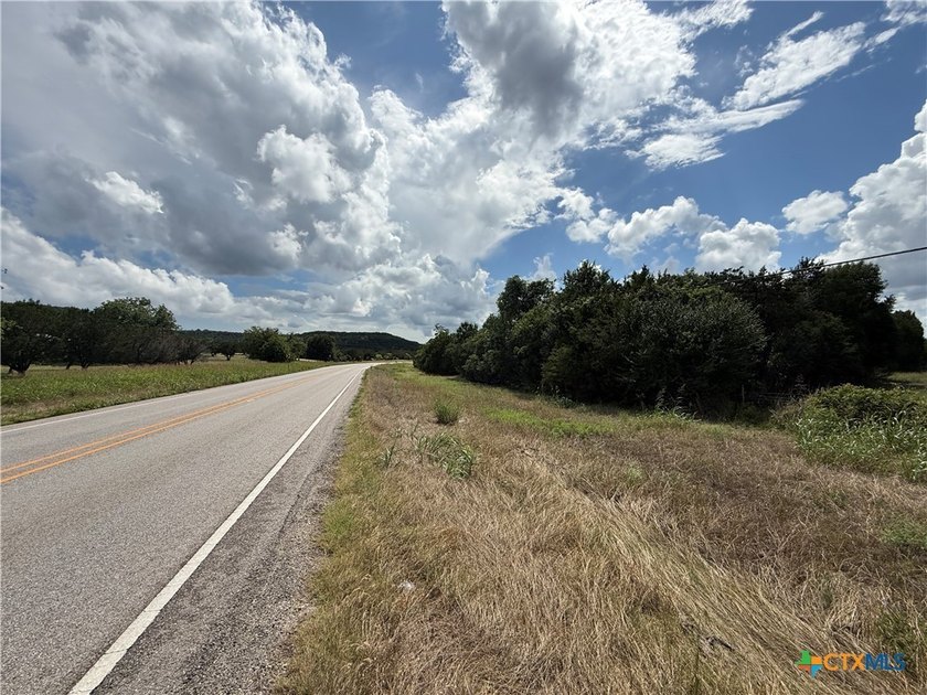 Beautiful acreage with seasonal creek and exceptional views! - photo 8