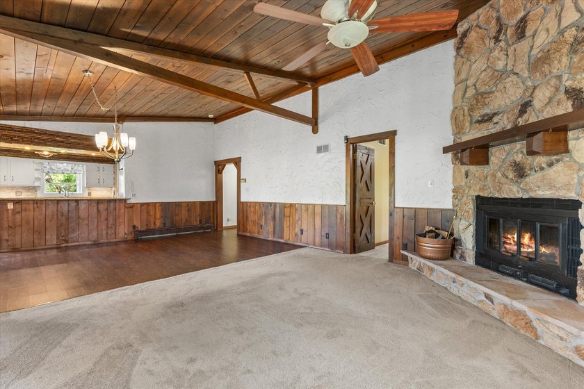 WALK INTO INSTANT EQUITY WITH THIS BEAUTIFUL HOME. Enjoy lake - photo 16