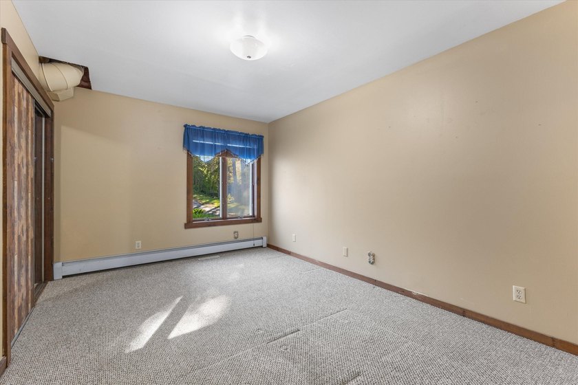 WALK INTO INSTANT EQUITY WITH THIS BEAUTIFUL HOME. Enjoy lake - photo 19